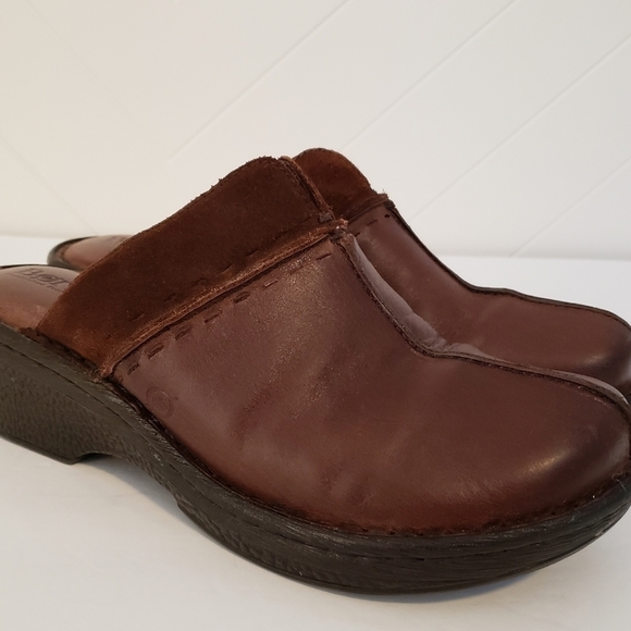 Born Brown Leather Clogs Women's Size 7 Mules - Picture 3 of 9